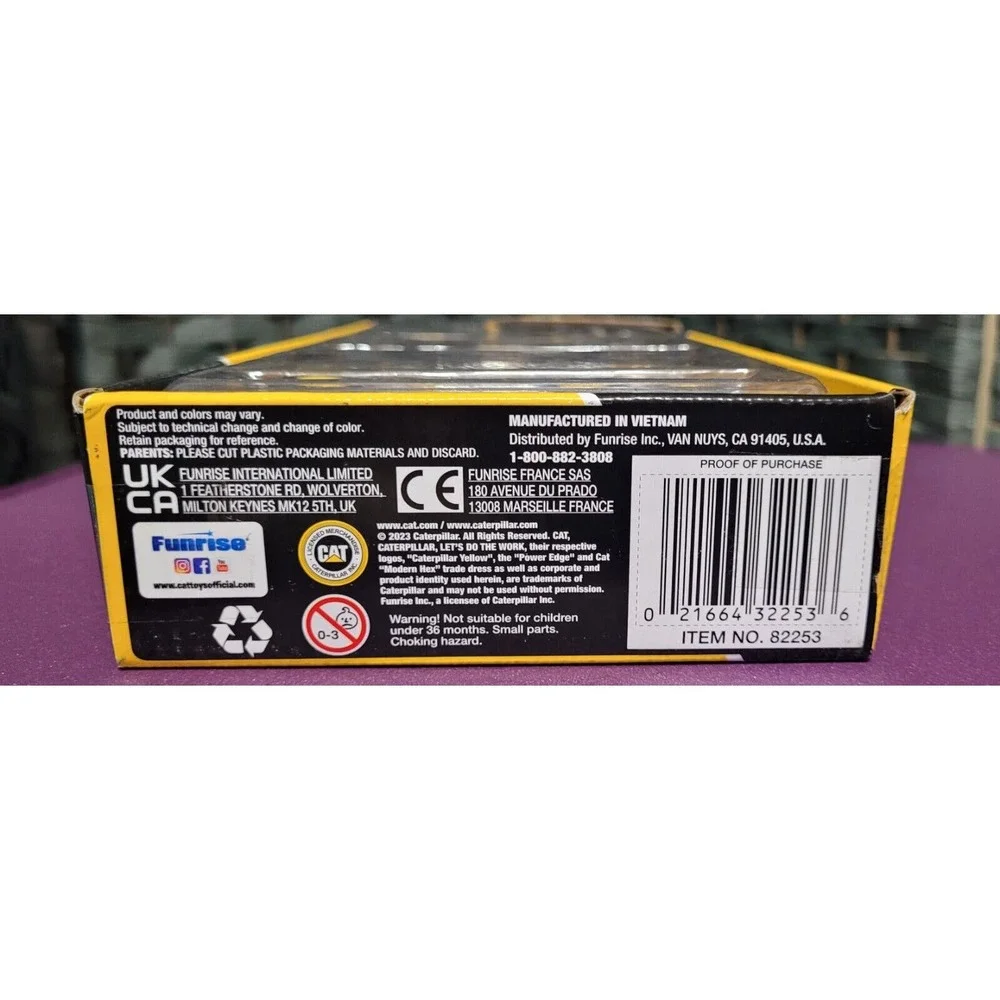 Caterpillar Construction Vehicles Die Cast Metal‎ 3-Pack Item #82253 Brand New